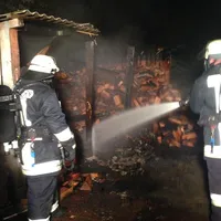 16-11-04_brand_holzschuppen.jpg